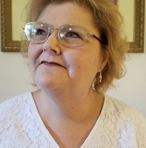 Meet your Posher, Bethany